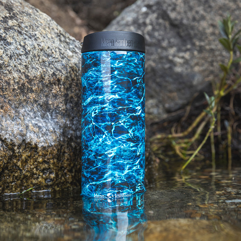 16oz-tkwide-with-cafe-cap-mossy-oak-l3 16oz_tumbler_mossyoak_bass_cafe_water_closeup_square.jpg