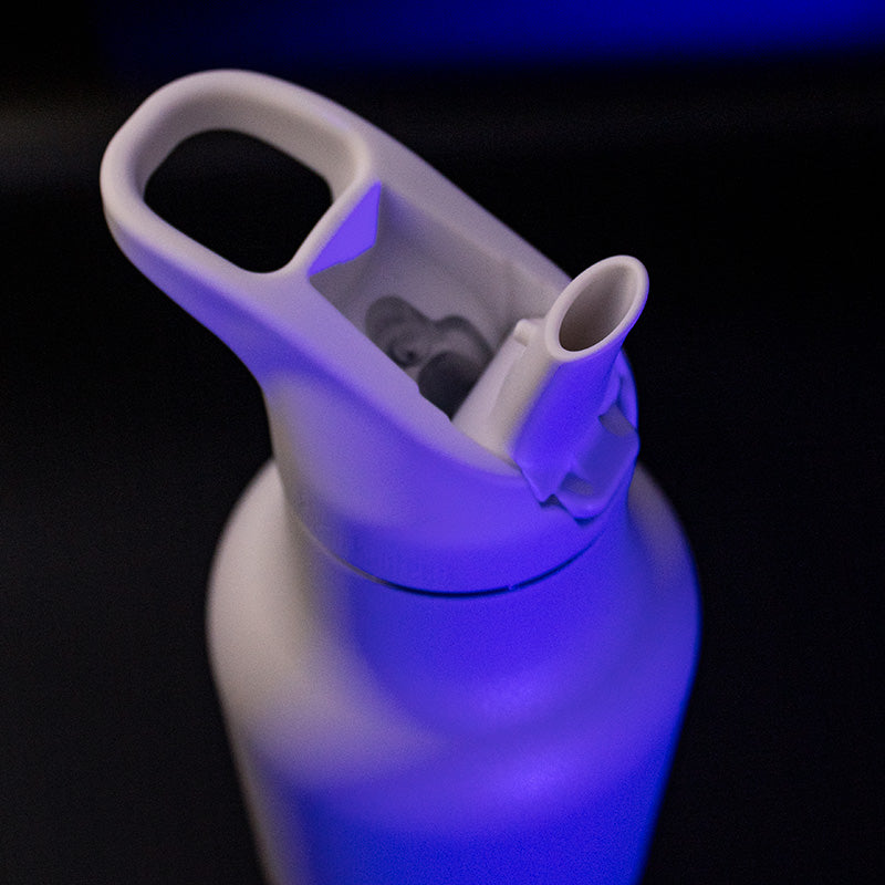 20oz-rise-classic-may-the-4th-i2 20oz_rise_classic_may_the_fourth_starwars_white_bottle_flipseal_square.jpg