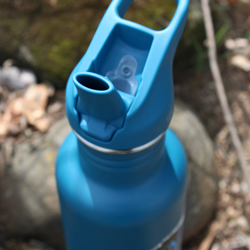 27oz-classic-with-flip-seal-sport-cap-santa-cruz-n0 27oz_classic_water_bottle_santacruz_corsair_wave_dot_flip_seal_cap_square.jpg