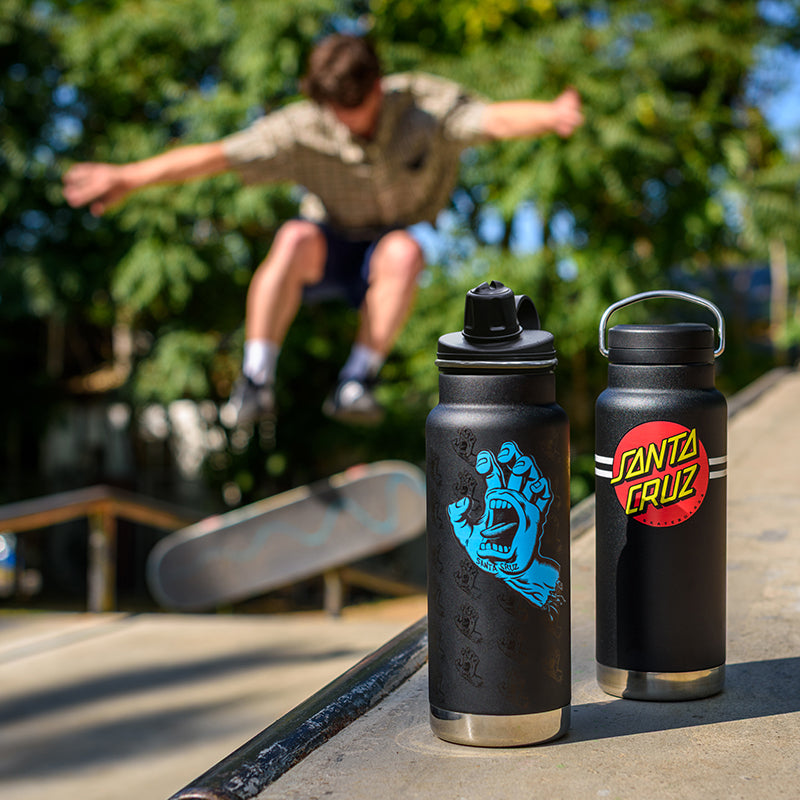 32oz-tkwide-with-chug-cap-santa-cruz-screaming-hand-s4 32oz_20oz_water_bottles_santacruz_skater_ramp_square.jpg