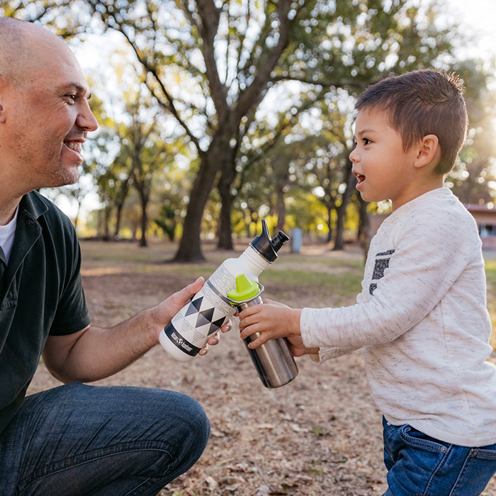 classic-kid-sippy-cap-o1 K12CNSIPPY-BS-sippy_cap_dad_lifestyle.jpg
