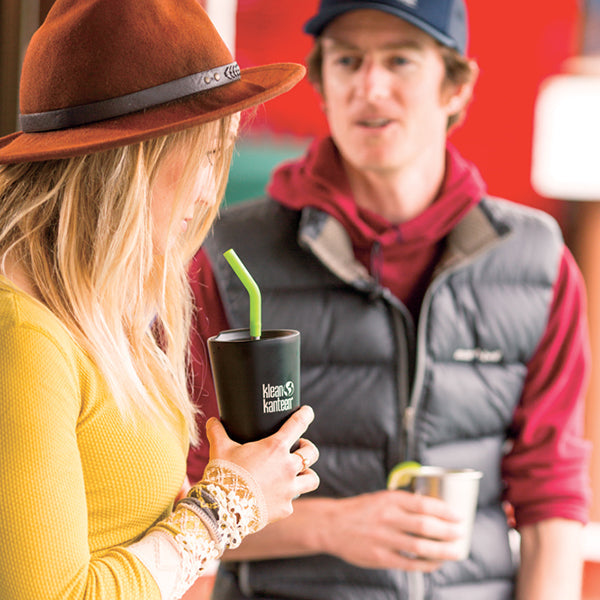tumbler-straw-lid-with-straw-s0 K16VSSC-SB-guy-girl_style_9a499e23-5b7a-4a0d-b42e-d1b4b02627b2.jpg