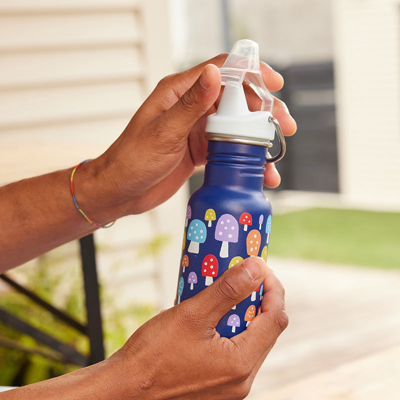 12oz-kid-s-classic-sippy-w5 kid_sippy_12oz_closeup_dustcover_square.jpg