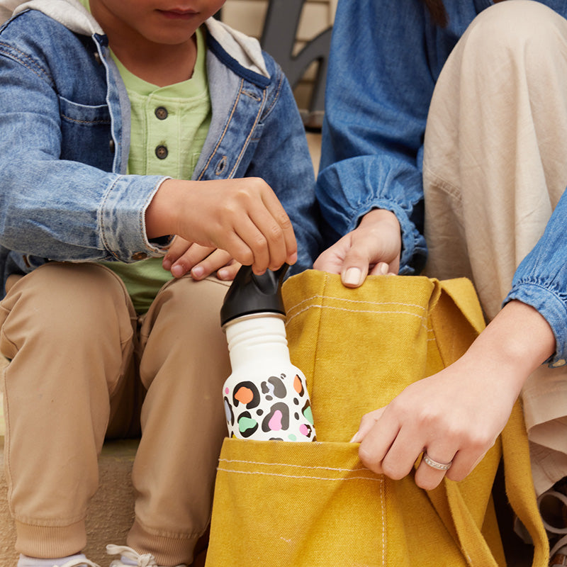 12oz-kid-s-classic-with-flip-seal-sport-cap-q6 kid_sport_flip_seal_12oz_bag_pull_square.jpg