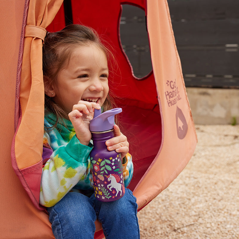 12oz-kid-s-classic-with-flip-seal-sport-cap-q6 kid_sport_flip_seal_12oz_girl_smile_hammock_square.jpg