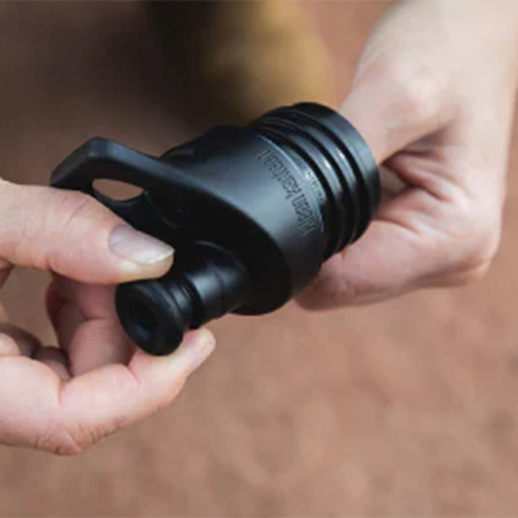 sport-cap-maintenance-kit-y8 sport_cap_maintenance_kit_pull_valve_out_lifestyle.jpg