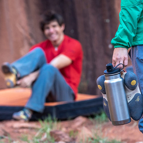 32oz-tkwide-with-chug-cap-y0 tkwide_32oz_chug_rockclimbers_square.jpg