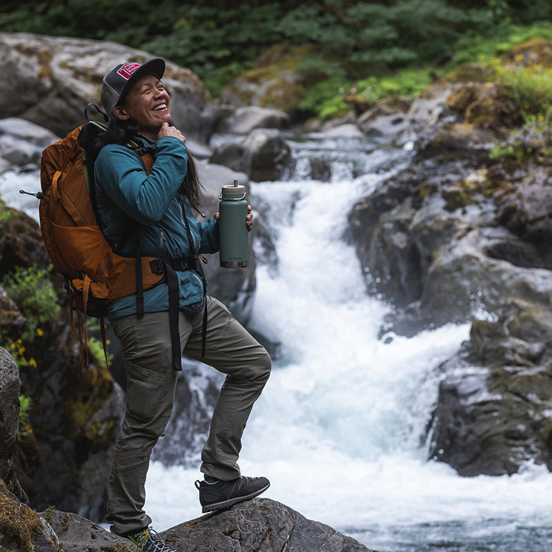 32oz-tkwide-with-twist-cap-n0 tkwide_32oz_insulated_bottle_twist_backpack_river_guy_square.jpg